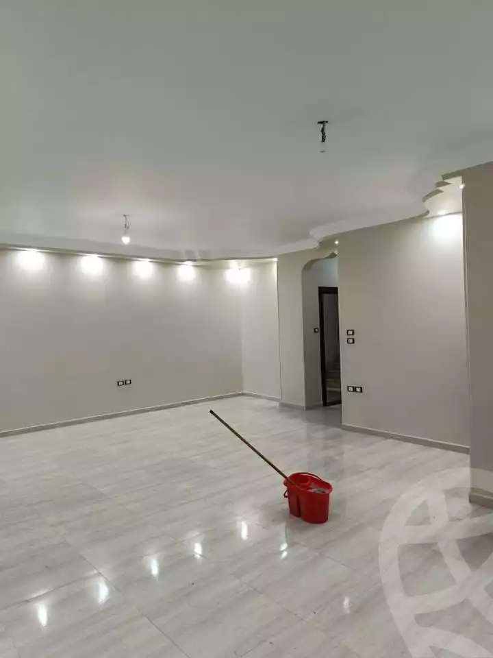 https://aqarmap.com.eg/ar/listing/5583171-for-rent-cairo-mokattam-lhdb-l-ly