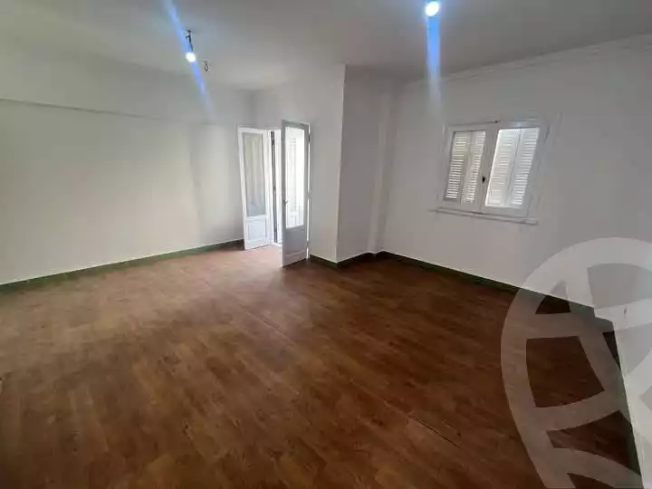 https://aqarmap.com.eg/ar/listing/5584366-for-rent-cairo-mokattam-lhdb-l-ly-diplomats-neighborhood