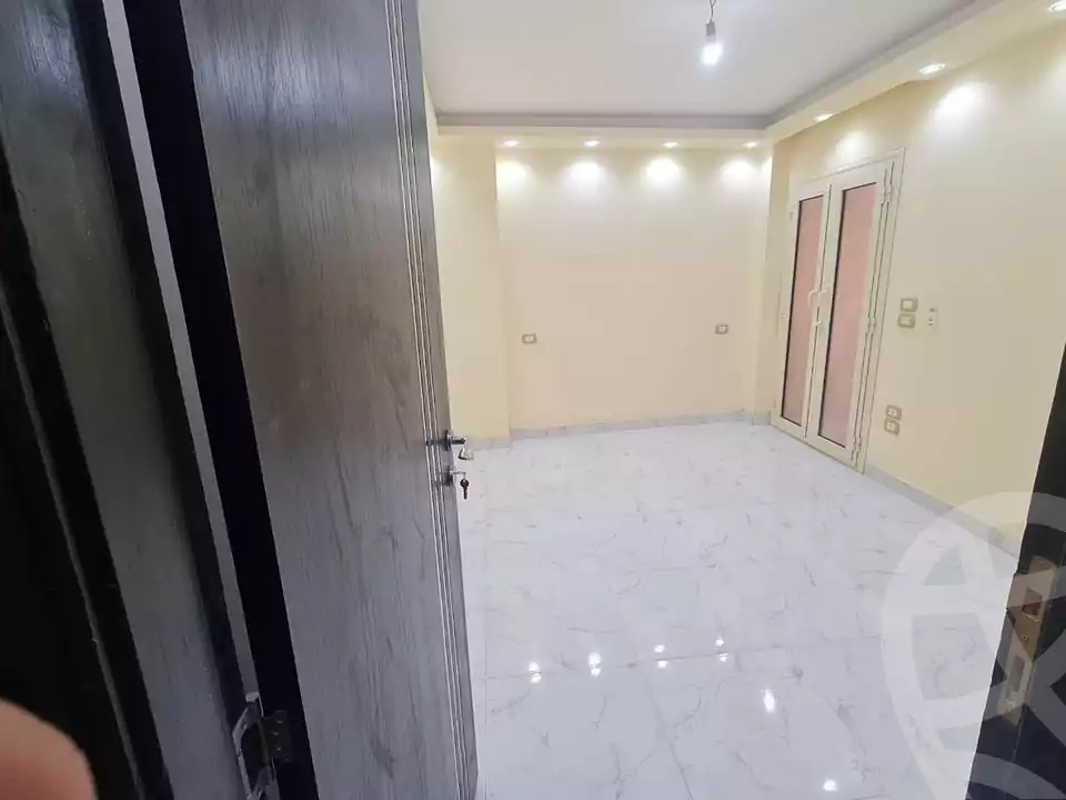 https://aqarmap.com.eg/en/listing/5584696-for-rent-cairo-mokattam-lhdb-l-ly-manteqt-ganob-s