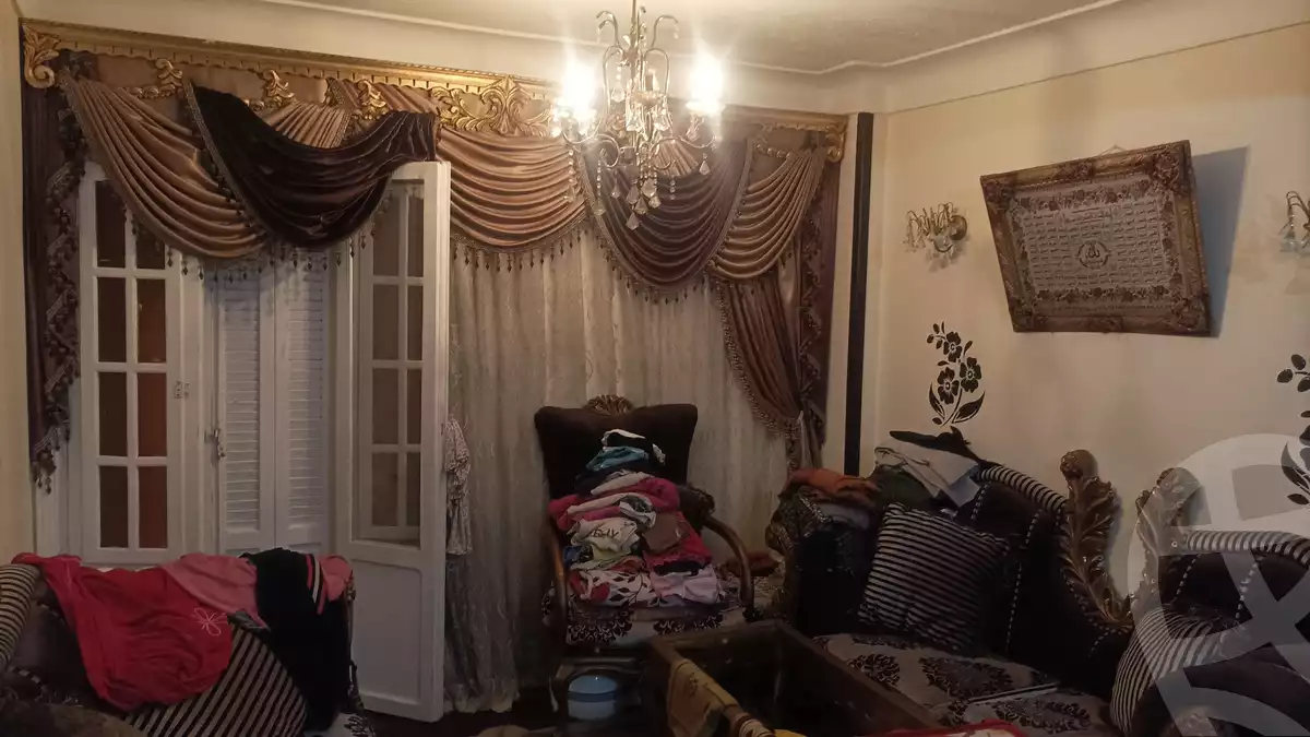 https://aqarmap.com.eg/ar/listing/5586893-for-sale-alexandria-mntq-fr-y-blskndry-el-awayed