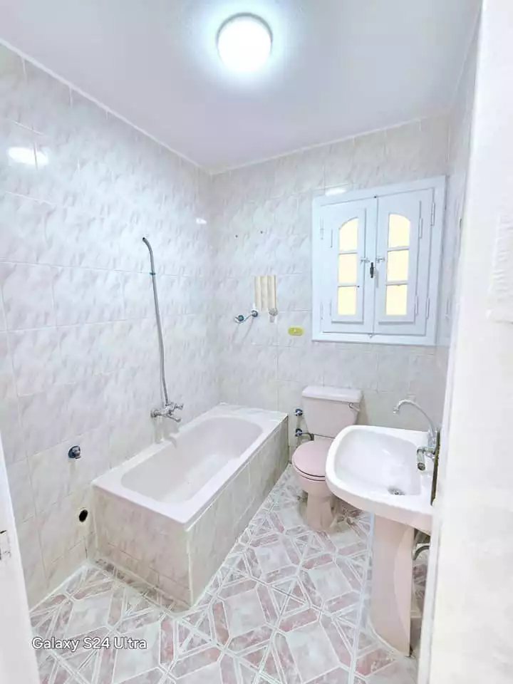 https://aqarmap.com.eg/ar/listing/5586941-for-sale-alexandria-l-jmy-shataa-el-nakheel-no-8-st