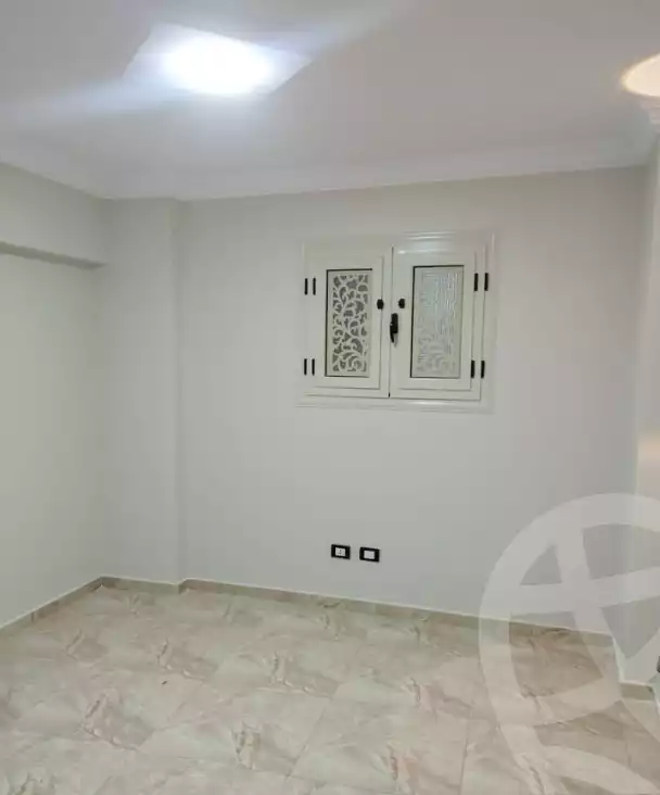https://aqarmap.com.eg/ar/listing/5587378-for-rent-alexandria-el-hanouvel-kasr-al-quiri-st-1