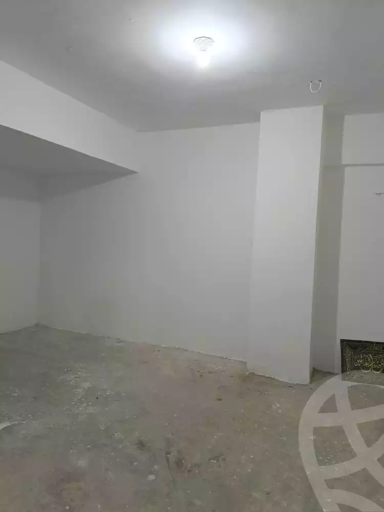 https://aqarmap.com.eg/ar/listing/5587554-for-rent-cairo-mokattam-lhdb-l-ly-shareaa-9