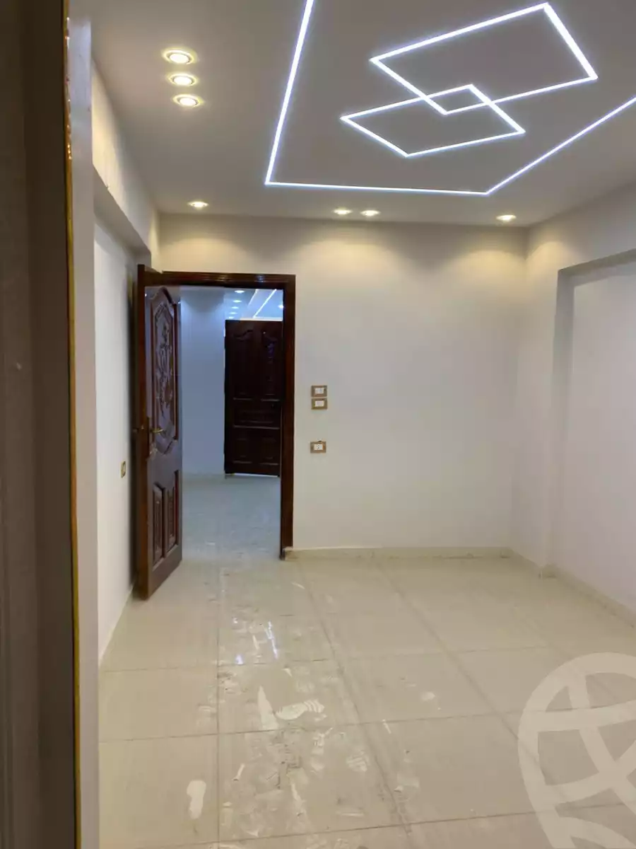 https://aqarmap.com.eg/en/listing/5588519-for-sale-marsa-matruh-marsa-matrouh-city-alam-el-roum-st