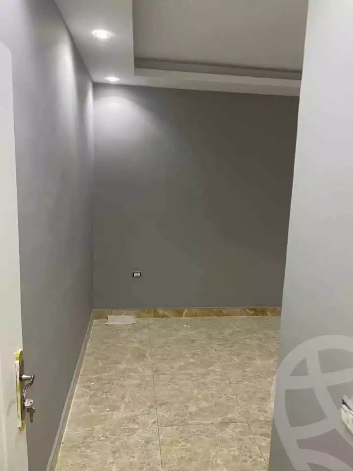 https://aqarmap.com.eg/ar/listing/5588843-for-rent-cairo-mokattam-el-hadabah-el-wosta-el-mantaqa-el-khamsa