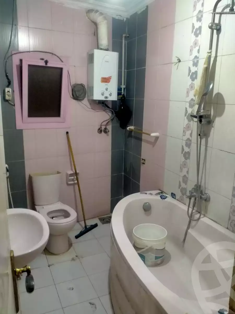 https://aqarmap.com.eg/en/listing/5589398-for-sale-cairo-ain-shams-ain-shams-el-sharkia-ahmed-orabi-st