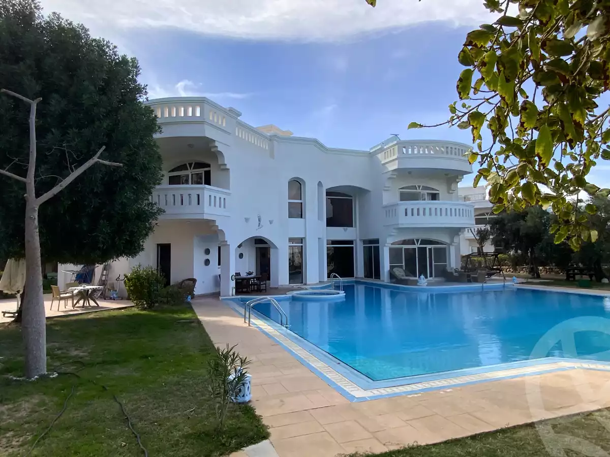 https://aqarmap.com.eg/en/listing/5589806-for-sale-sharm-el-sheikh-sharm-el-sheikh-naama-bay