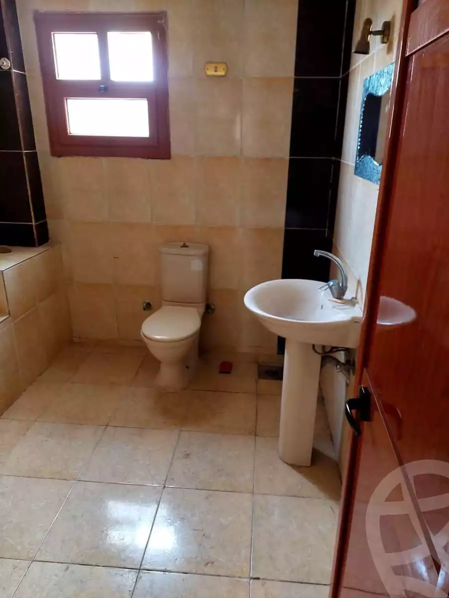 https://aqarmap.com.eg/en/listing/5590197-for-rent-cairo-15th-of-may-mjwr-33