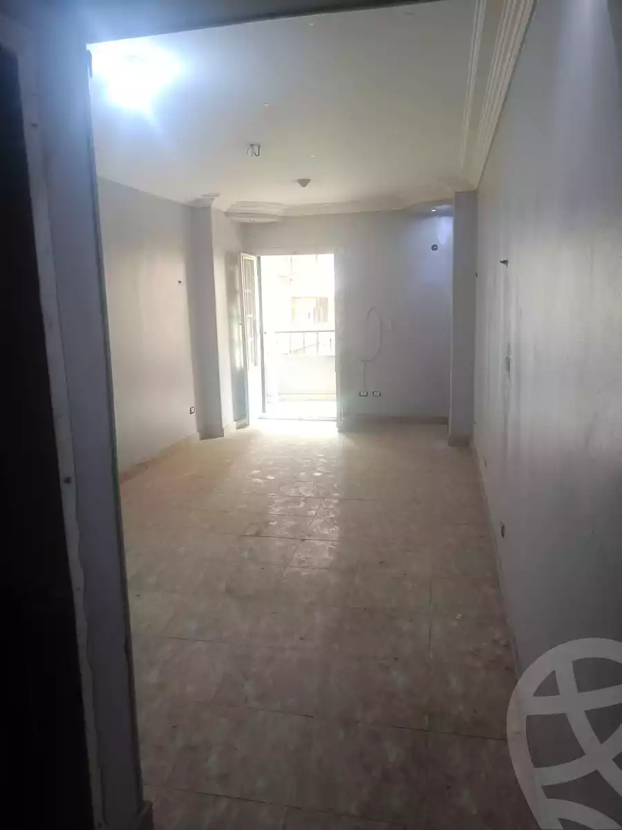https://aqarmap.com.eg/en/listing/5590947-for-rent-cairo-ain-shams-ahmed-esmat-st
