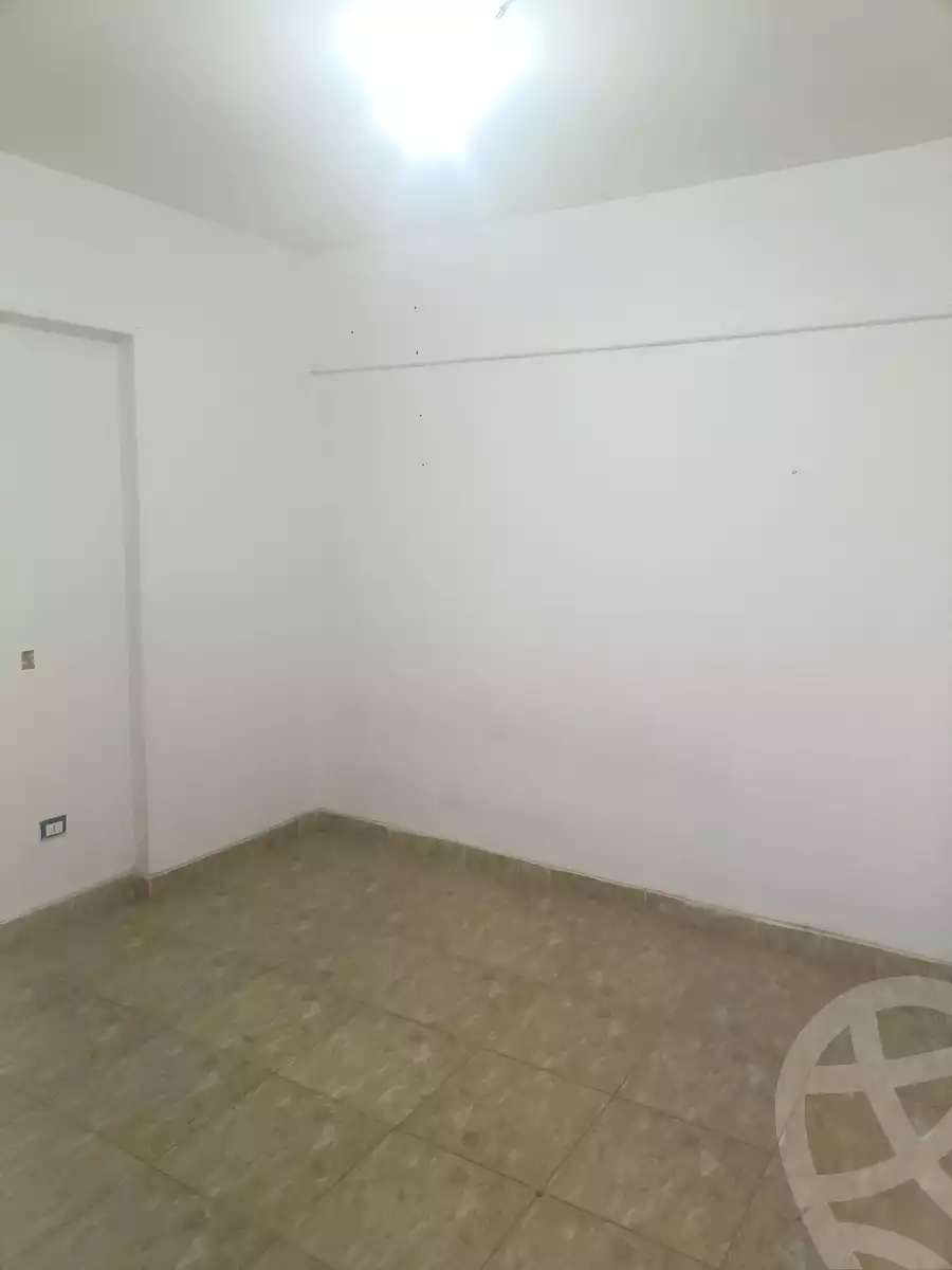 https://aqarmap.com.eg/en/listing/5590947-for-rent-cairo-ain-shams-ahmed-esmat-st