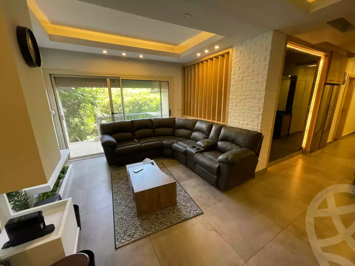https://aqarmap.com.eg/en/listing/5591659-for-sale-cairo-el-sheikh-zayed-city-compounds-dh-drys