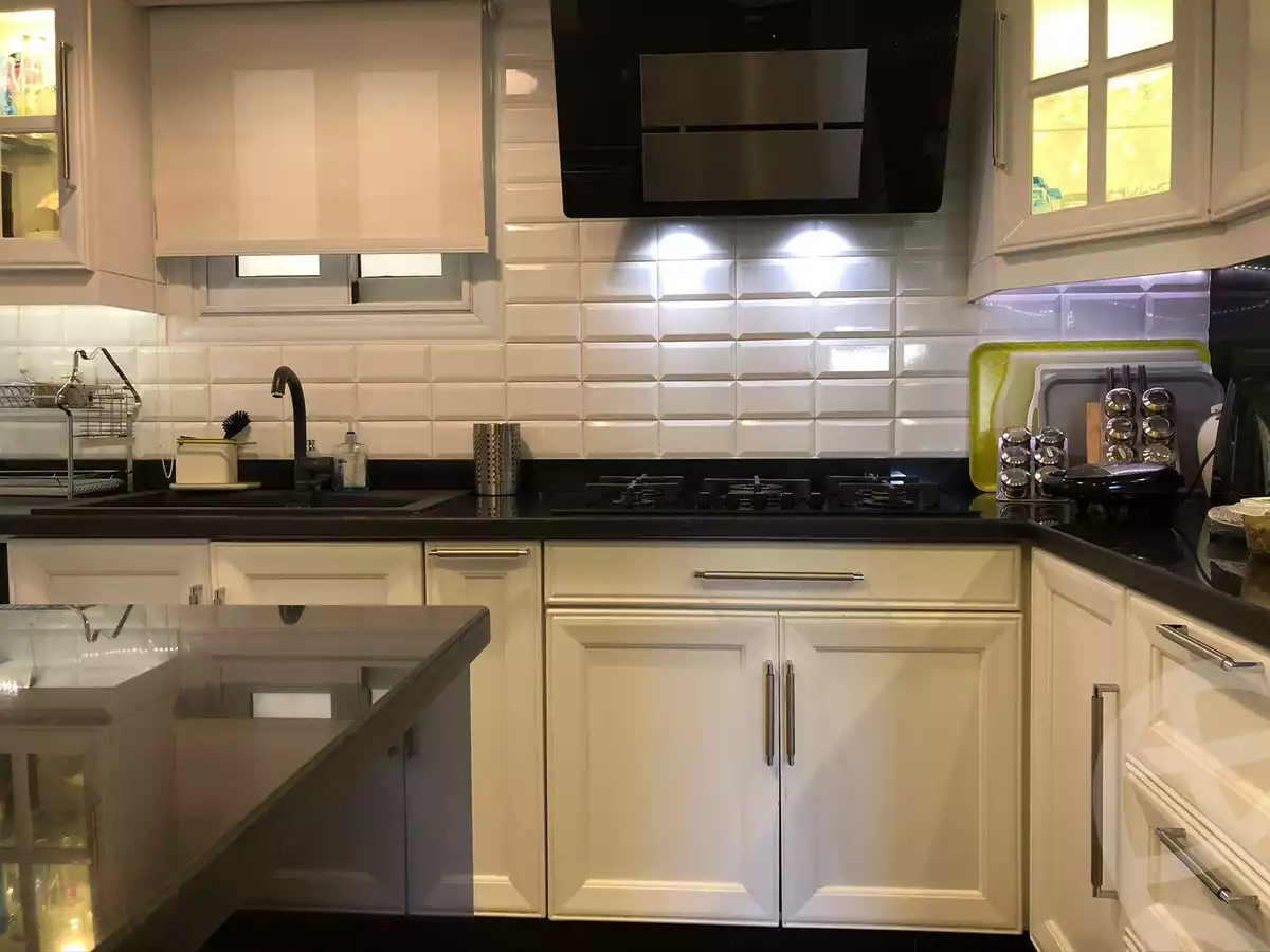 https://aqarmap.com.eg/en/listing/5591659-for-sale-cairo-el-sheikh-zayed-city-compounds-dh-drys
