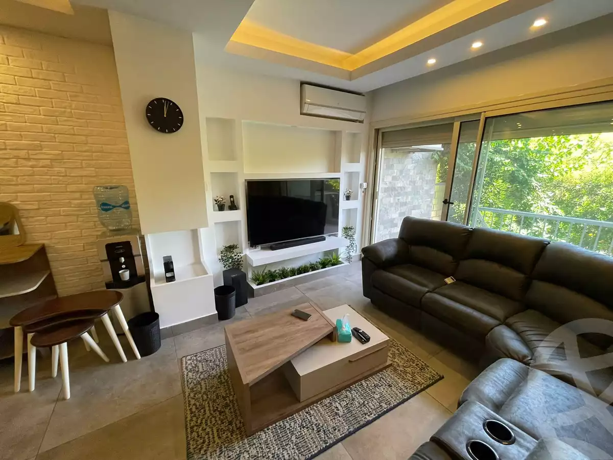 https://aqarmap.com.eg/en/listing/5591659-for-sale-cairo-el-sheikh-zayed-city-compounds-dh-drys