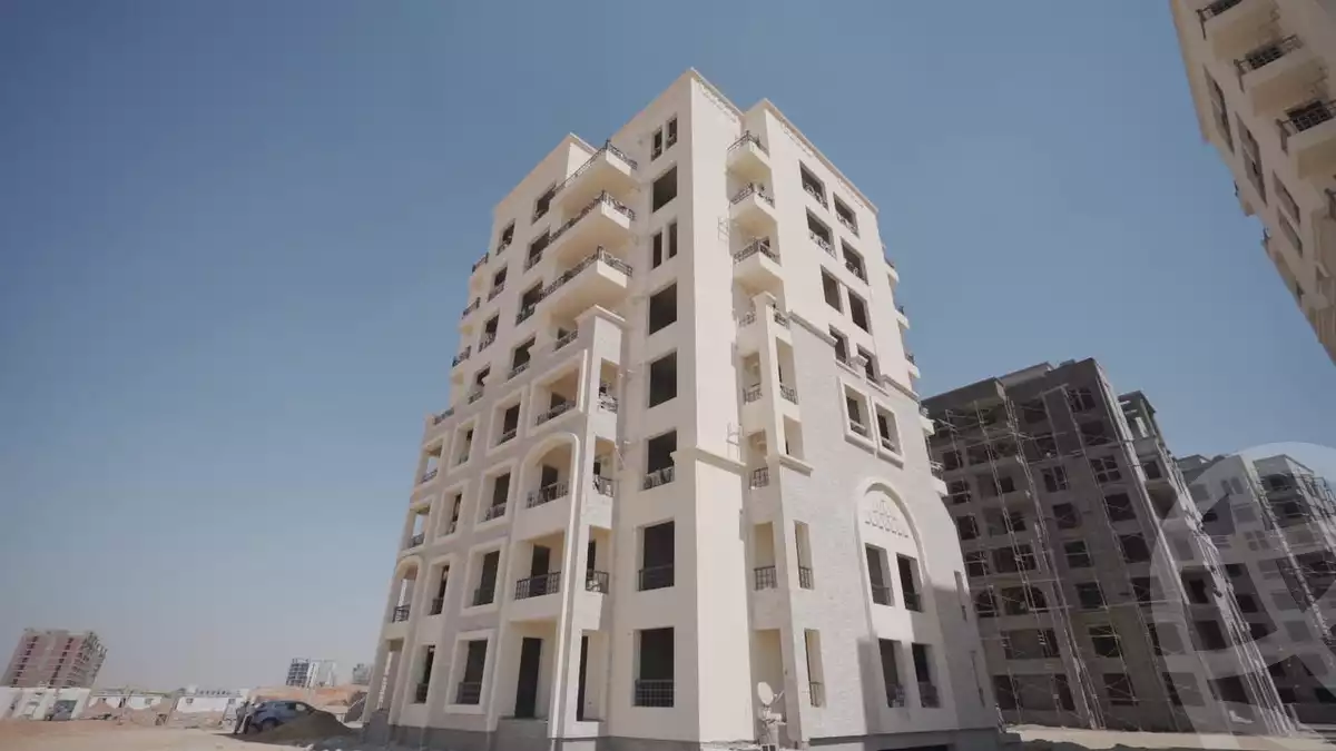 https://aqarmap.com.eg/en/listing/5594532-for-sale-cairo-new-administrative-capital-r8-anakaji
