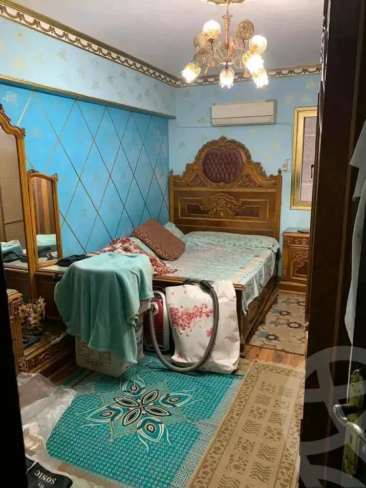 https://aqarmap.com.eg/en/listing/5595281-for-sale-cairo-el-zaytun-hlmy-lzytwn-ibn-el-hakam-sq