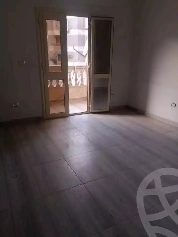 https://aqarmap.com.eg/en/listing/5595517-for-sale-cairo-el-zaytun-lzytwn-lshrqy-toman-bai-st