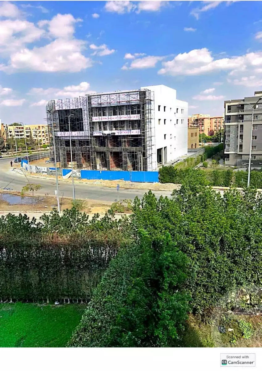 https://aqarmap.com.eg/en/listing/5596779-for-sale-cairo-el-sheikh-zayed-city-compounds-dh-drys