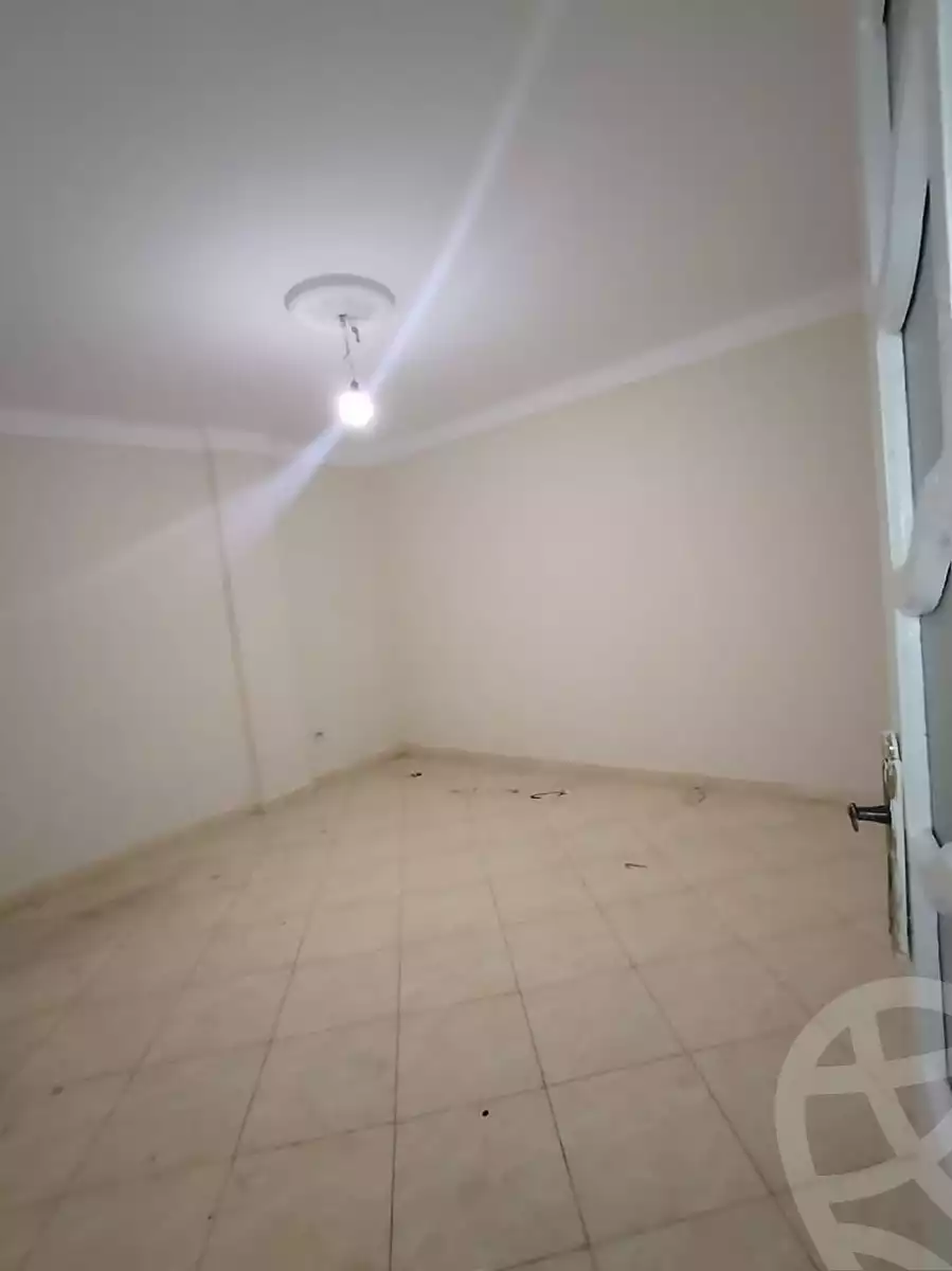 https://aqarmap.com.eg/ar/listing/5599055-for-rent-alexandria-l-jmy-lbytsh-el-hay-st