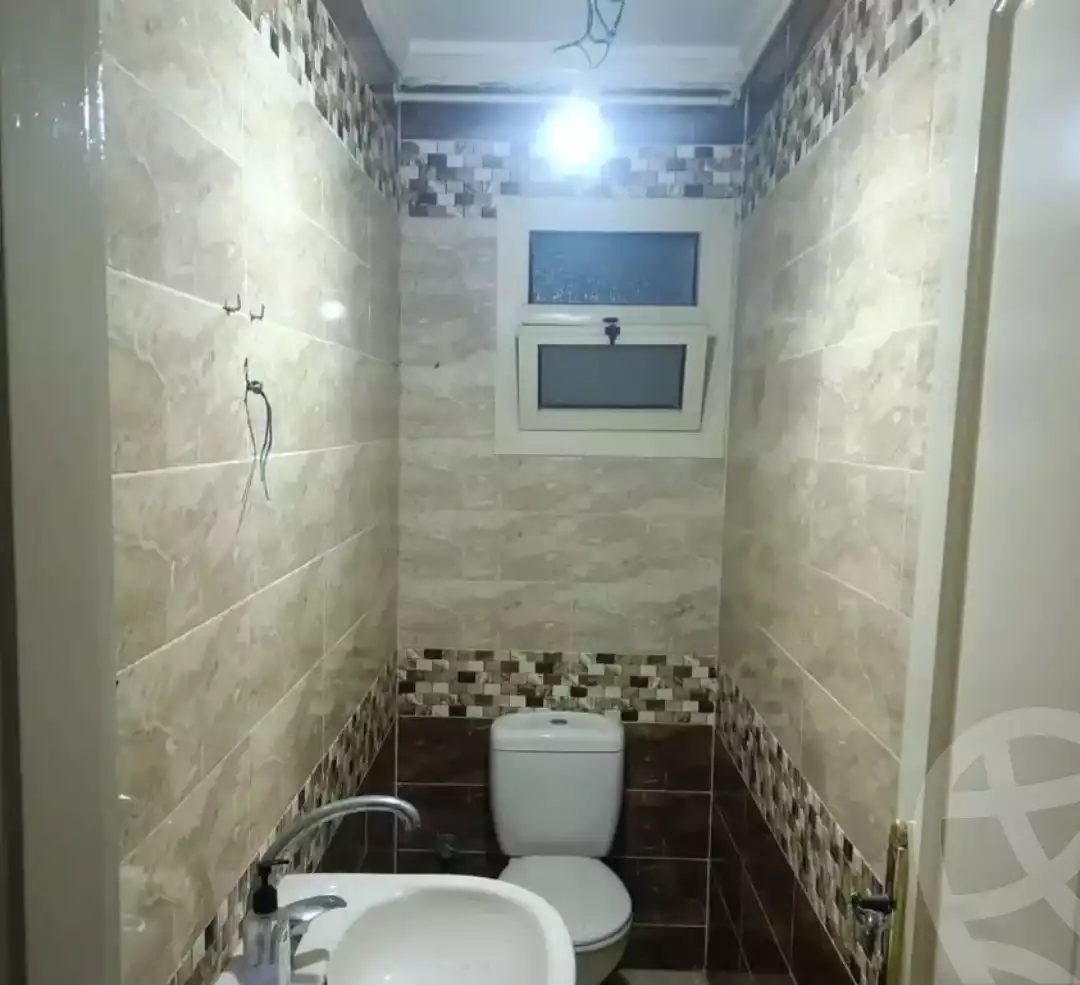 https://aqarmap.com.eg/en/listing/5599234-for-rent-alexandria-ganaklis-el-fath-st