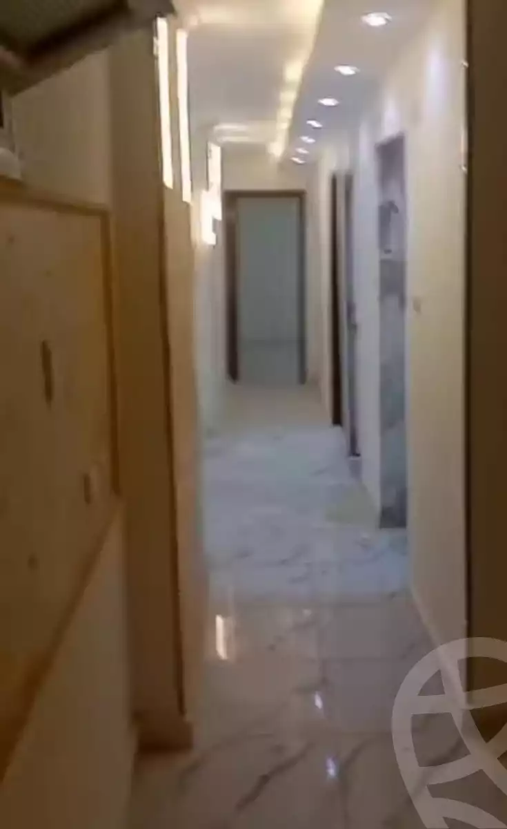 https://aqarmap.com.eg/en/listing/5917185-for-sale-cairo-elnozha-Streettt-27