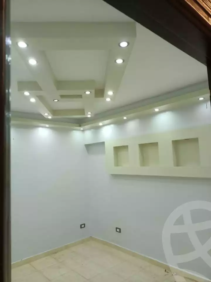 https://aqarmap.com.eg/ar/listing/5600555-for-rent-alexandria-ganaklis