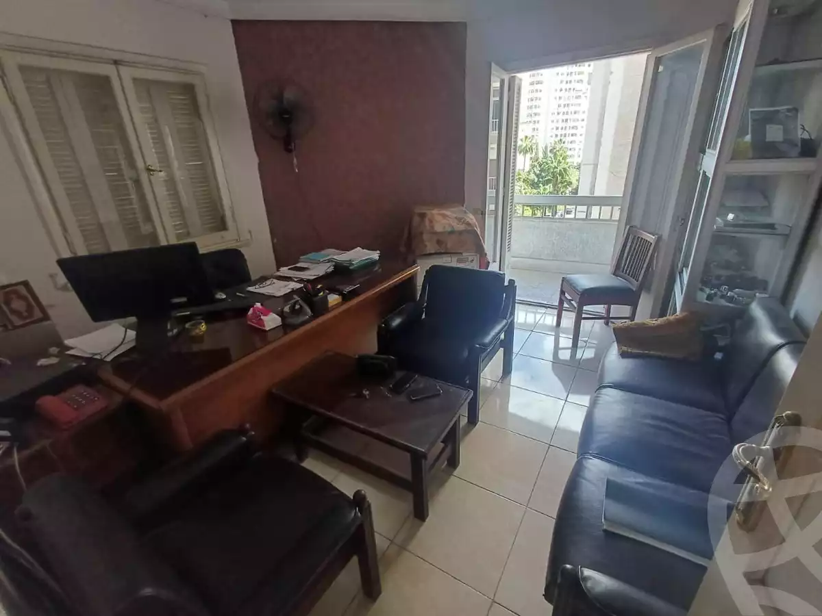 https://aqarmap.com.eg/en/listing/5917205-for-sale-alexandria-smouha-victor-amanoiel-square