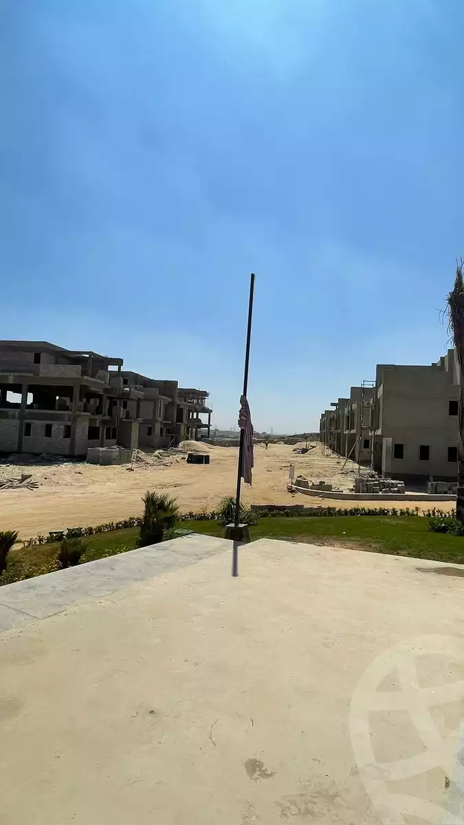 https://aqarmap.com.eg/en/listing/5600819-for-sale-cairo-el-sheikh-zayed-city-lshykh-zyd-ljdyd-v-levels-compound-dunes