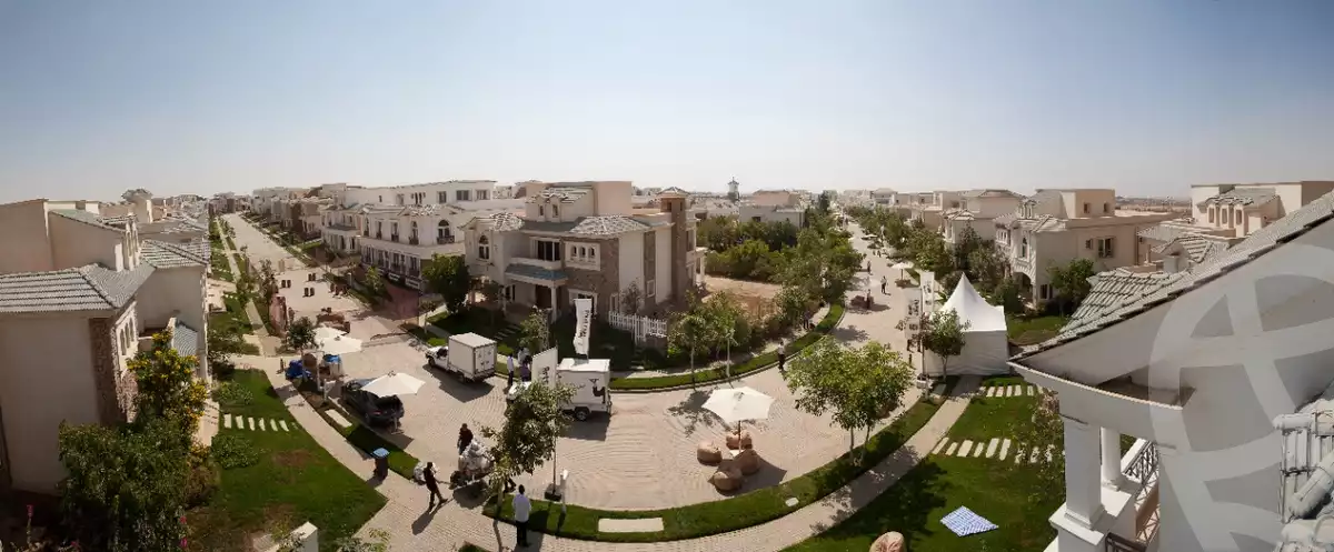 https://aqarmap.com.eg/en/listing/5603684-for-sale-cairo-new-cairo-compounds-mountain-view1-1-compound