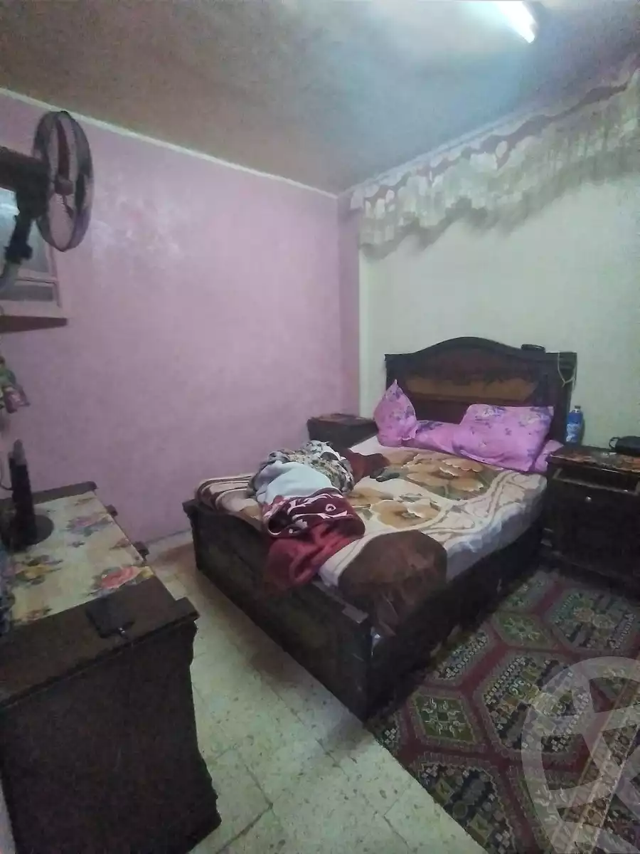 https://aqarmap.com.eg/en/listing/5913848-for-sale-qalyubia-shubra-el-khaima-shubra-el-khaima-city-teraat-el-shabouri-st