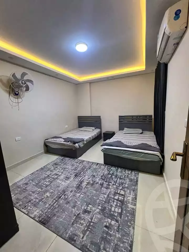 https://aqarmap.com.eg/ar/listing/5608011-for-rent-cairo-mokattam-lhdb-l-ly-shr-krym-bnwn