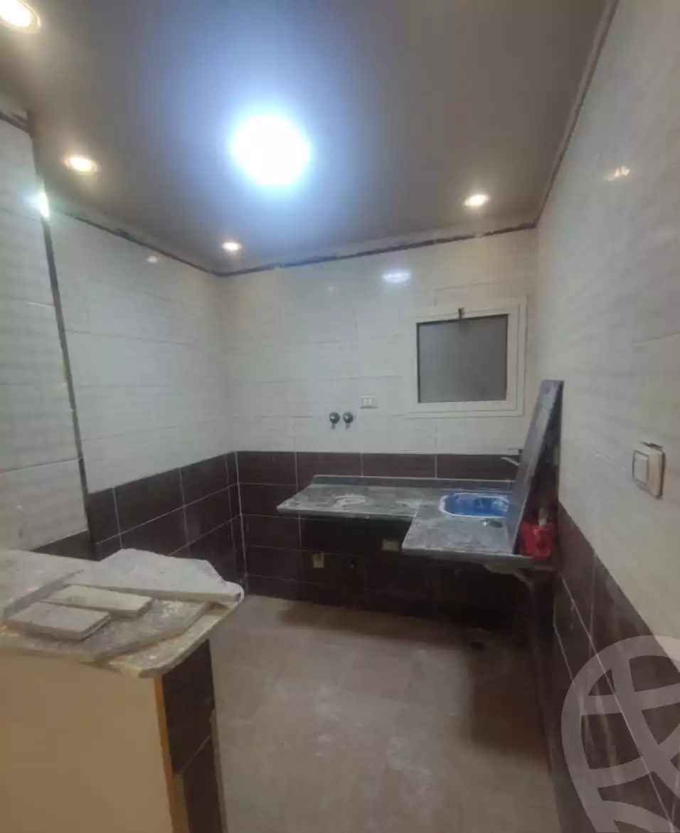 https://aqarmap.com.eg/en/listing/5911522-for-sale-alexandria-l-jmy-lbytsh-el-hanafeya-st