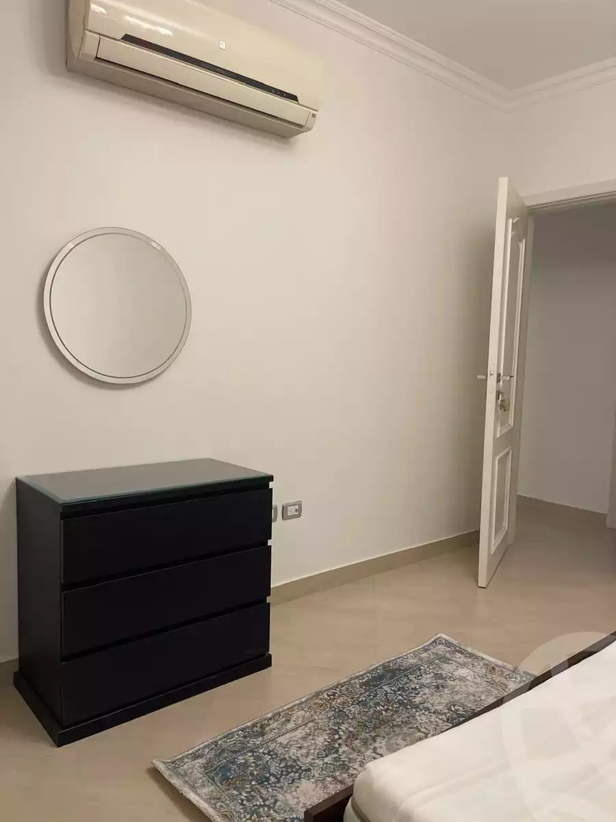 https://aqarmap.com.eg/ar/listing/5544533-for-rent-cairo-el-sheikh-zayed-city-compounds-kmbwnd-wyst-twn-swdyk