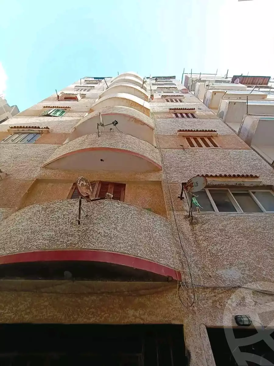 https://aqarmap.com.eg/ar/listing/5912113-for-sale-alexandria-l-jmy-el-hanouvel-al-asdakaa-st