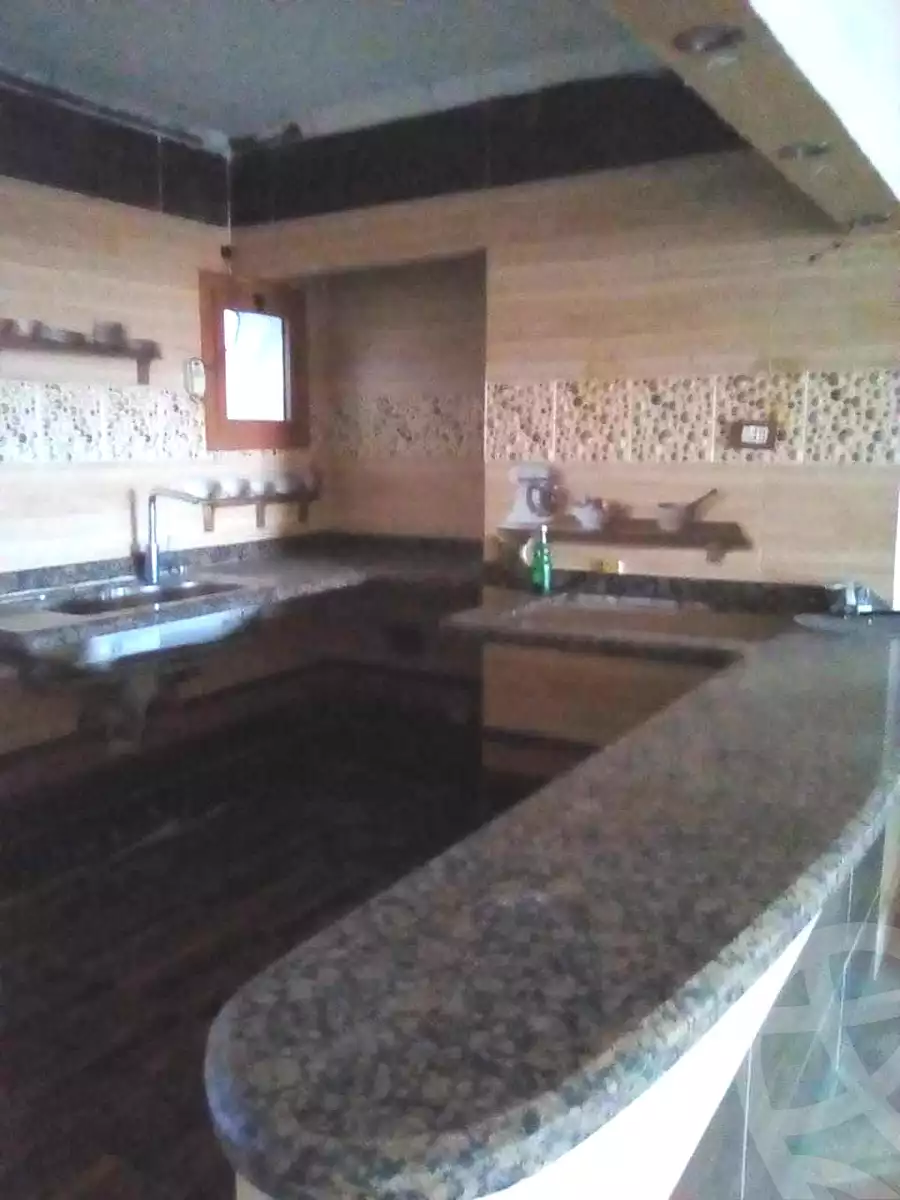 https://aqarmap.com.eg/ar/listing/5611914-for-rent-alexandria-el-hanouvel