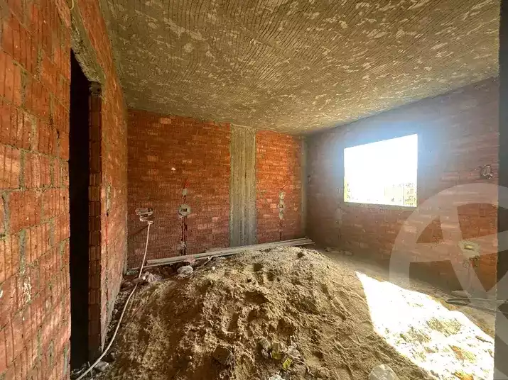 https://aqarmap.com.eg/en/listing/5612386-for-sale-cairo-mokattam-el-hadabah-el-wosta-compounds-dyar-city-2