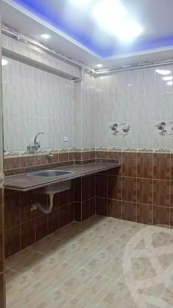 https://aqarmap.com.eg/ar/listing/5612999-for-sale-alexandria-el-hanouvel-al-komi-st-el-hanouvel