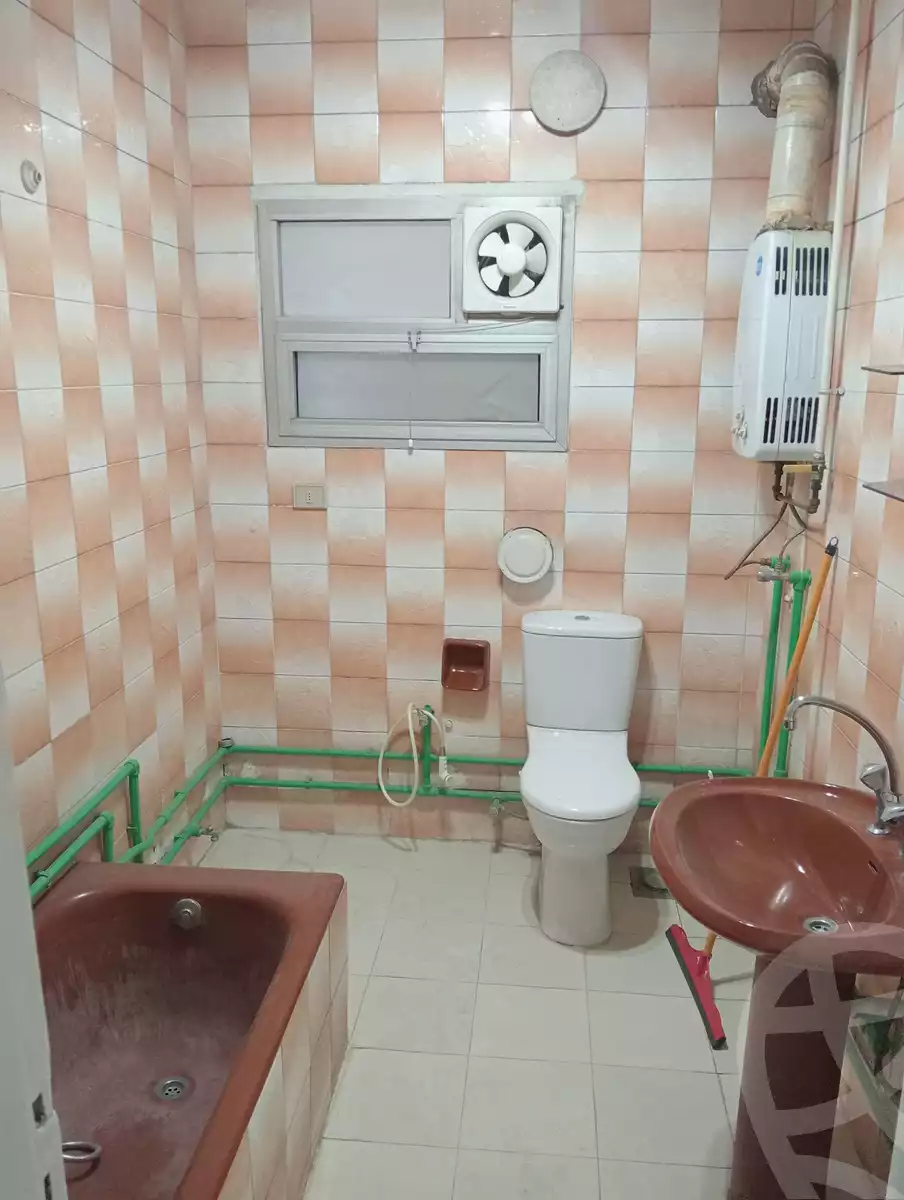 https://aqarmap.com.eg/en/listing/5613010-for-sale-cairo-el-mohandesen-shareaa-ahmed-orabi