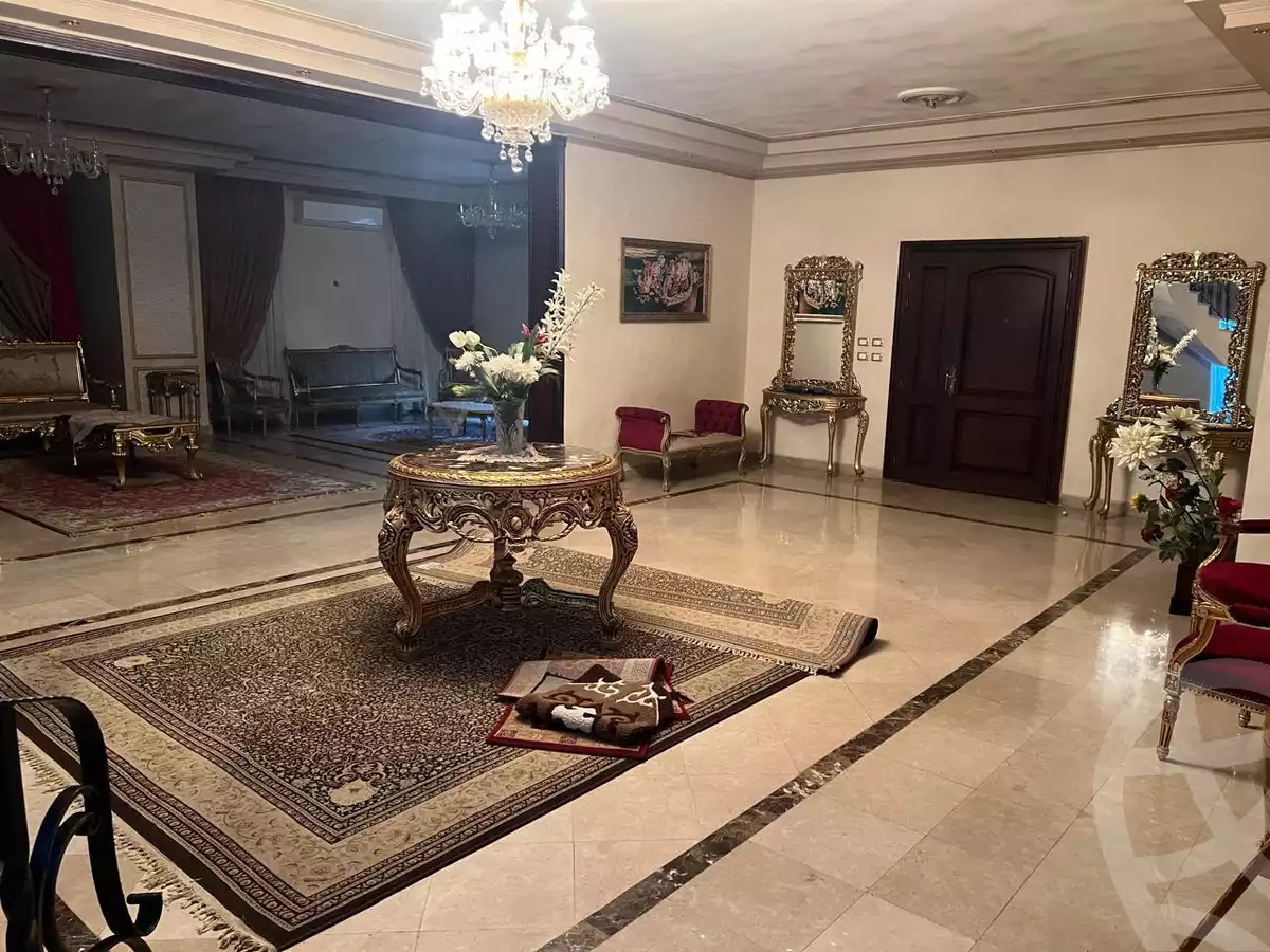 https://aqarmap.com.eg/en/listing/5614016-for-sale-cairo-new-cairo-madinaty-lmntq-lwl-fylt-talaat-mostafa-rd