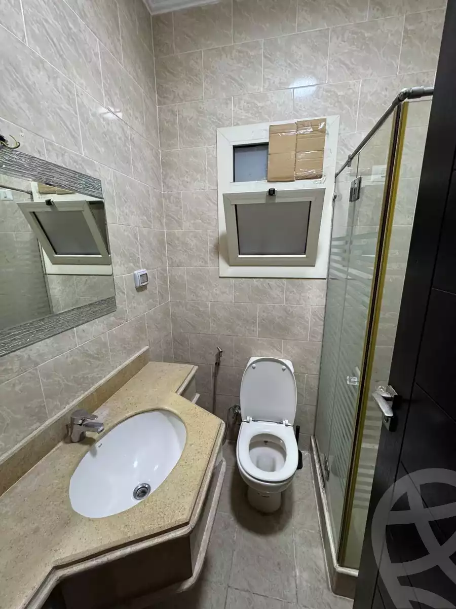 https://aqarmap.com.eg/en/listing/5614538-for-rent-cairo-el-sheikh-zayed-city-compounds-dh-drys