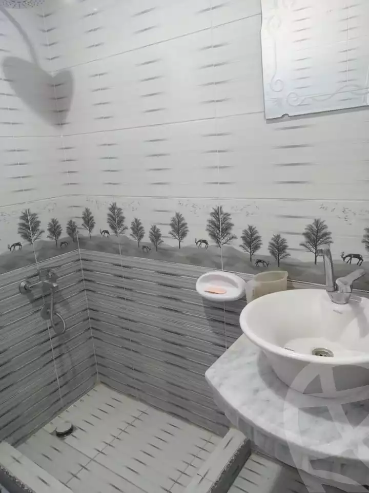 https://aqarmap.com.eg/en/listing/5615180-for-sale-alexandria-l-jmy-lbytsh-ain-shams-st