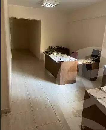 https://aqarmap.com.eg/en/listing/5615380-for-sale-cairo-el-zaytun-lzytwn-lshrqy-el-aziz-bellah