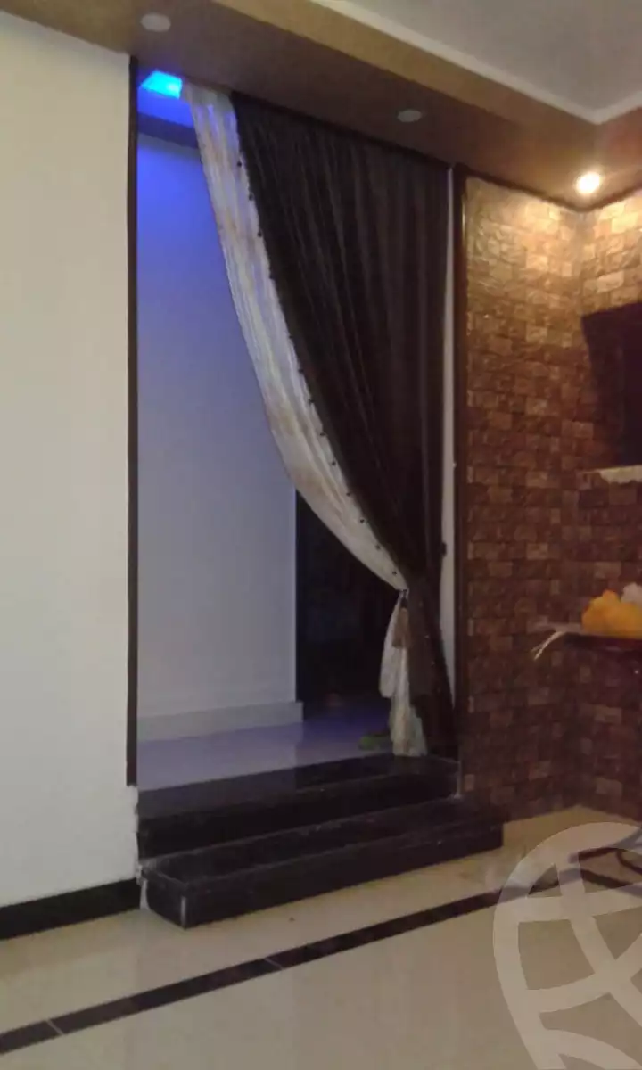 https://aqarmap.com.eg/en/listing/5615449-for-sale-cairo-el-haram-shareaa-khatem-el-morsalen