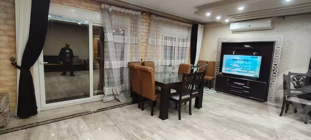 https://aqarmap.com.eg/en/listing/5615832-for-sale-cairo-el-sheikh-zayed-city-compounds-hadayek-el-mohandiseen