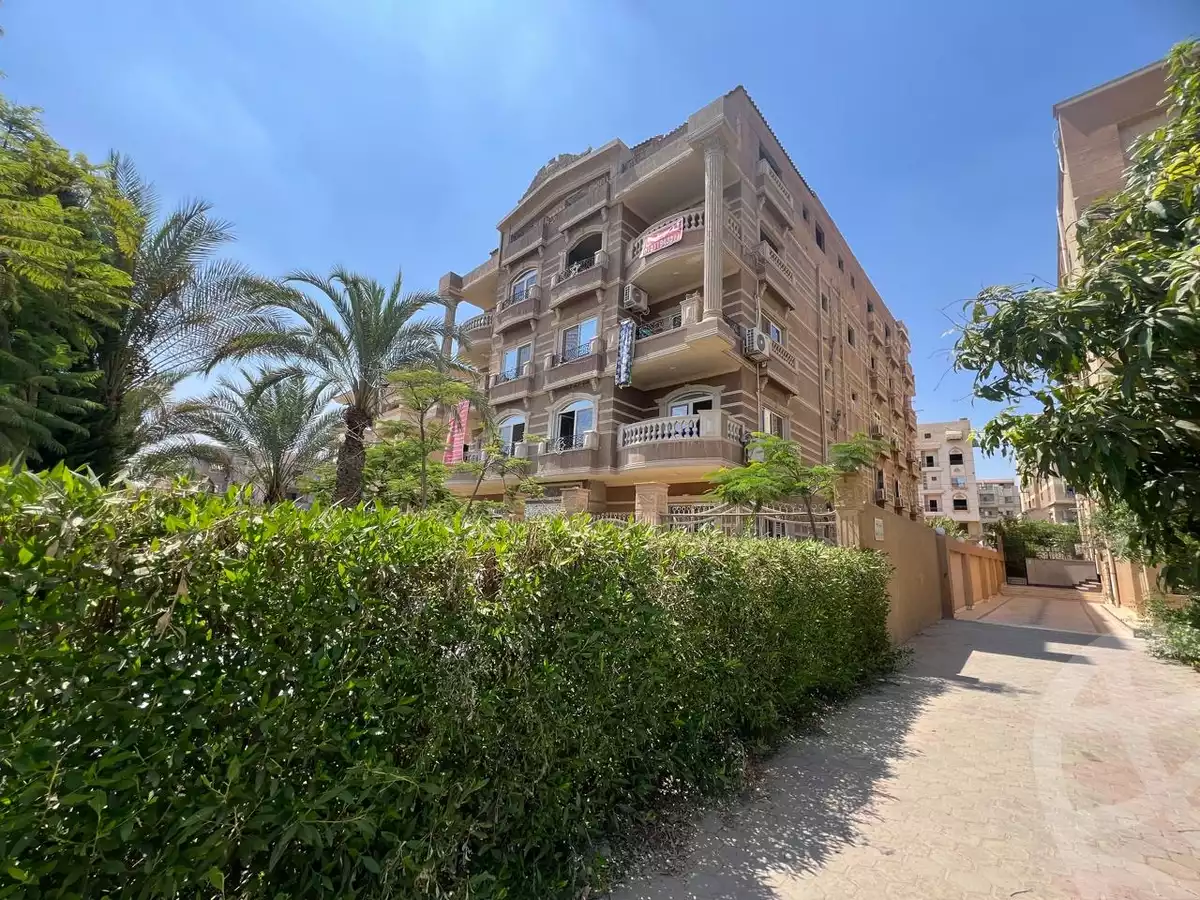 https://aqarmap.com.eg/en/listing/5616069-for-sale-cairo-new-cairo-gharb-arabila-doctor-hani-maher-st