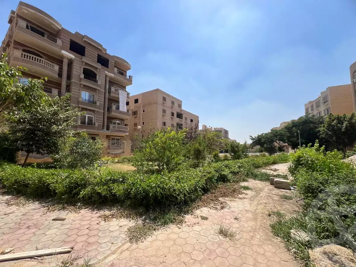 https://aqarmap.com.eg/en/listing/5616069-for-sale-cairo-new-cairo-gharb-arabila-doctor-hani-maher-st