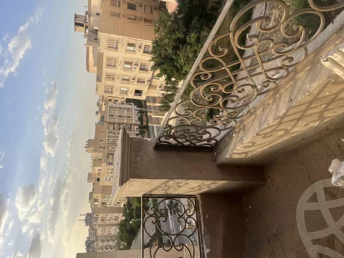 https://aqarmap.com.eg/en/listing/5616069-for-sale-cairo-new-cairo-gharb-arabila-doctor-hani-maher-st