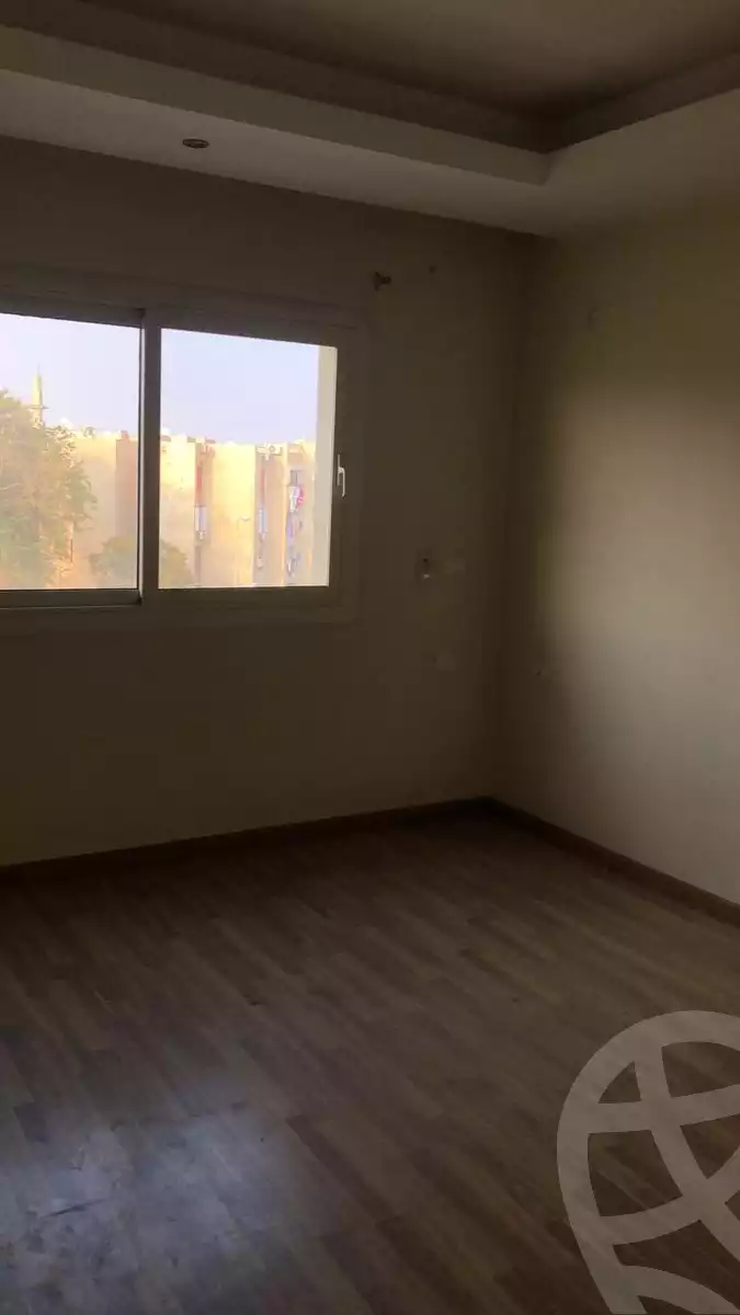 https://aqarmap.com.eg/en/listing/5617211-for-rent-cairo-el-sheikh-zayed-city-compounds-dh-drys