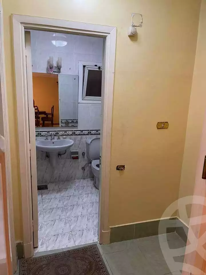 https://aqarmap.com.eg/en/listing/5617539-for-sale-alexandria-ganaklis-shr-bw-qyr-tryq-lhry