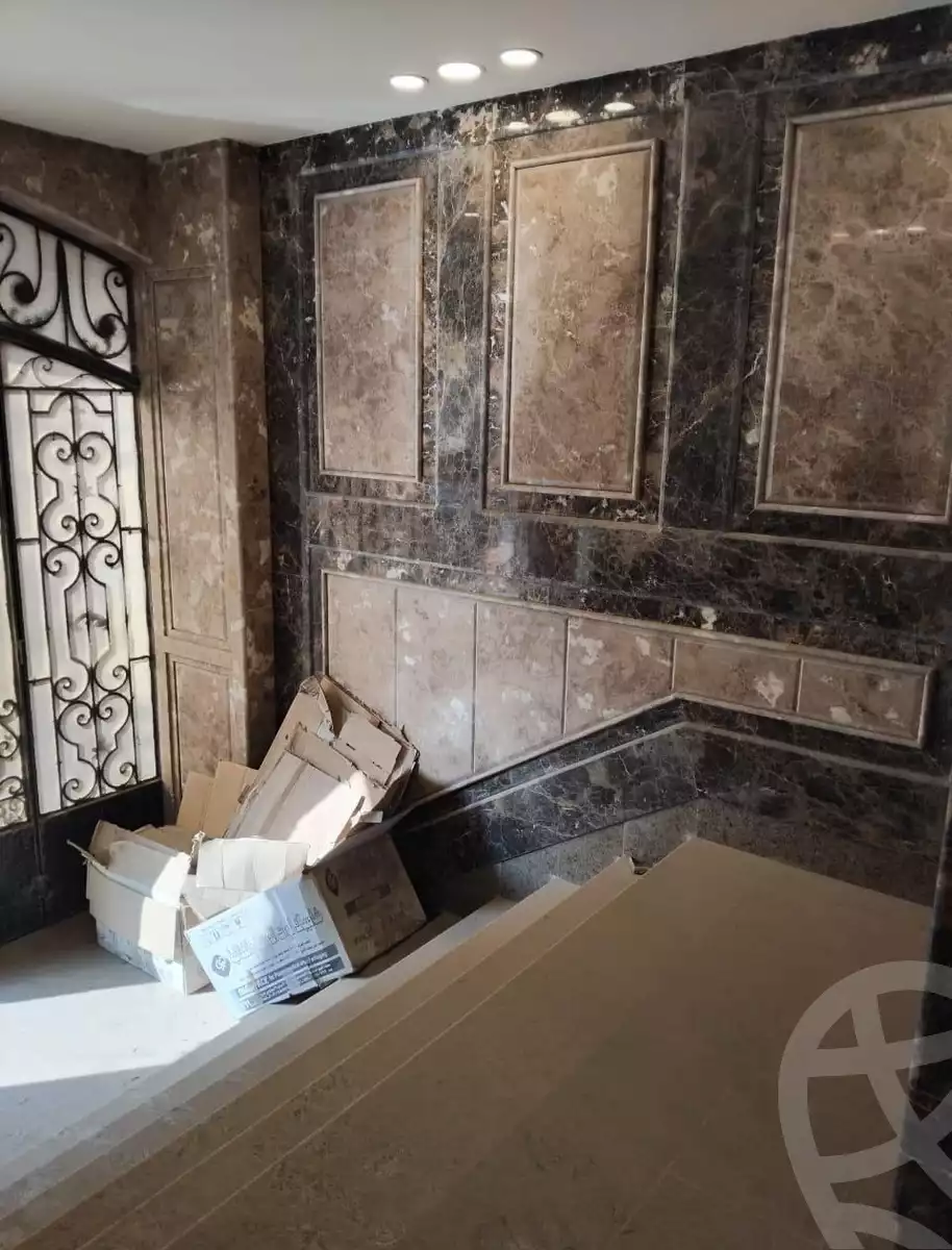 https://aqarmap.com.eg/en/listing/5621452-for-sale-qalyubia-banha-city