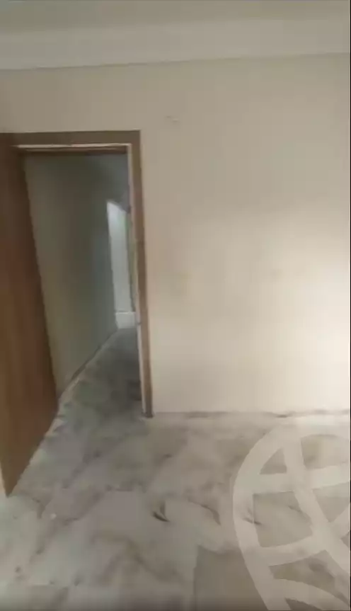 https://aqarmap.com.eg/en/listing/5621724-for-sale-cairo-helwan-hadayek-helwan-el-eshrein-st